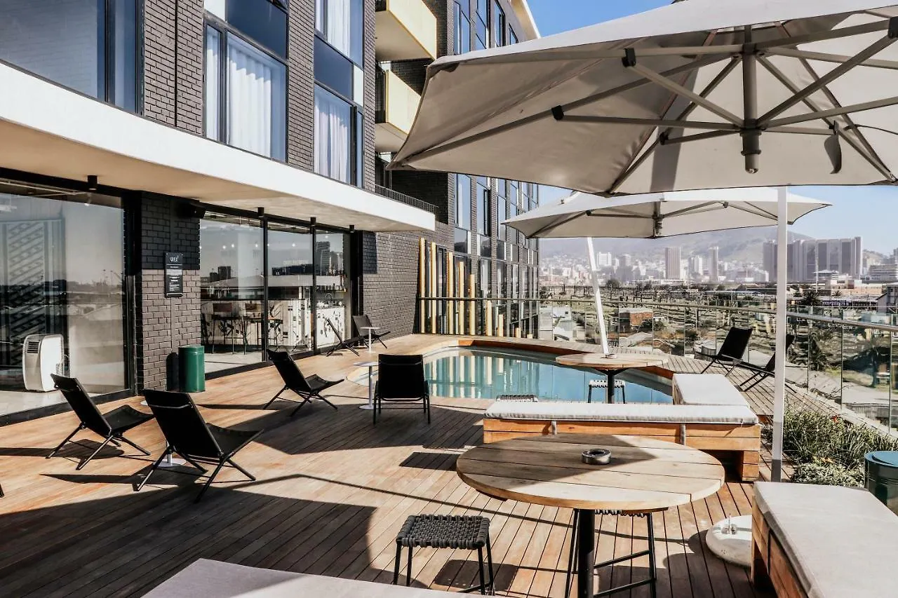 Wex1 - Modern,Wifi,Netflix,Gym,Pool, Secure Parking Apartment Cape Town