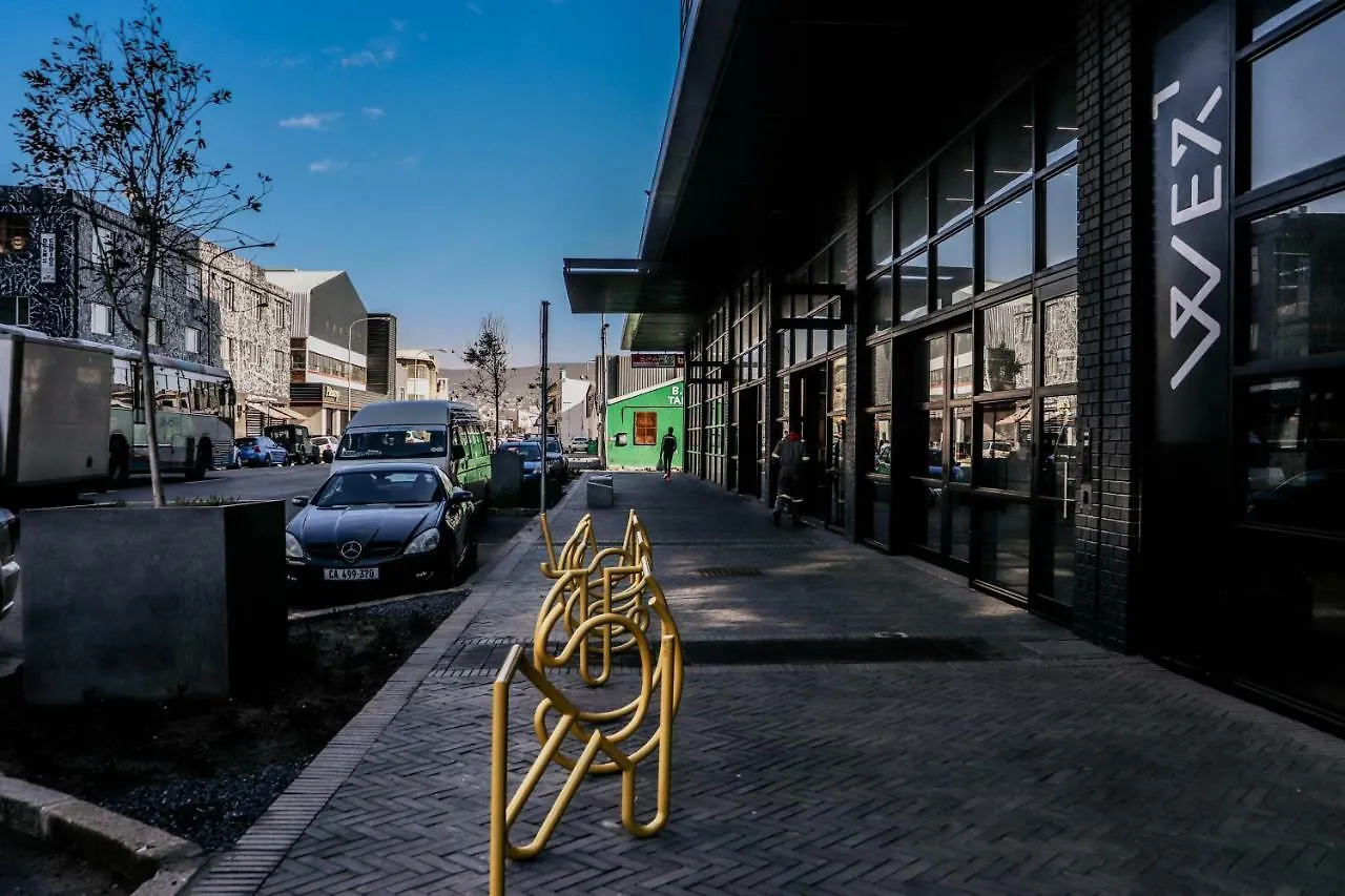 Wex1 - Modern,Wifi,Netflix,Gym,Pool, Secure Parking Apartment Cape Town