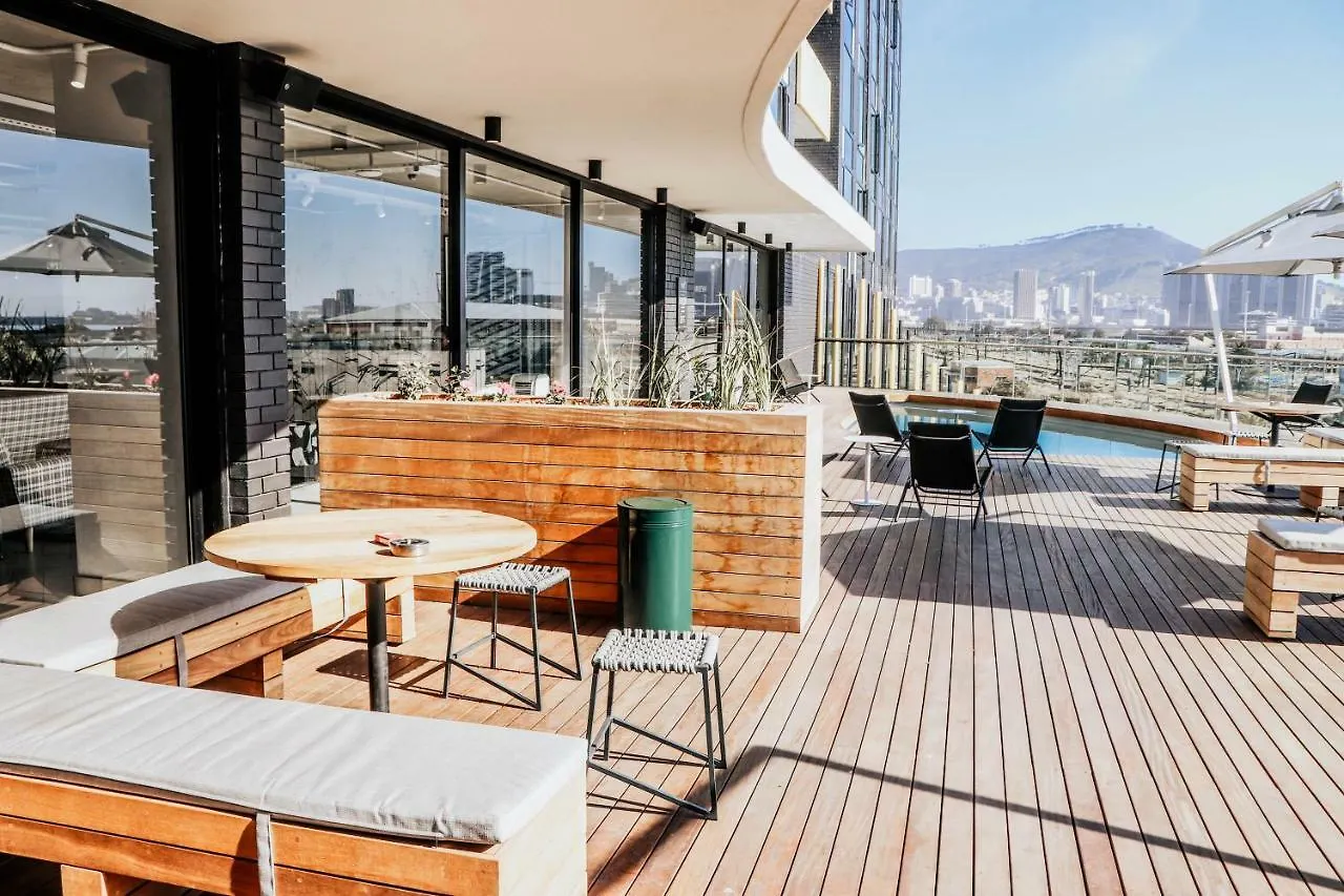 Wex1 - Modern,Wifi,Netflix,Gym,Pool, Secure Parking Apartment Cape Town 0*,  South Africa