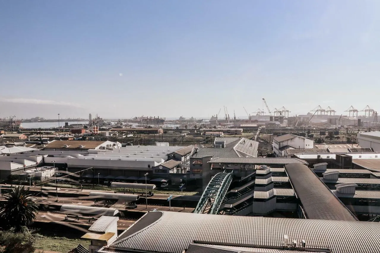 Wex1 - Modern,Wifi,Netflix,Gym,Pool, Secure Parking Apartment Cape Town 0*,  South Africa
